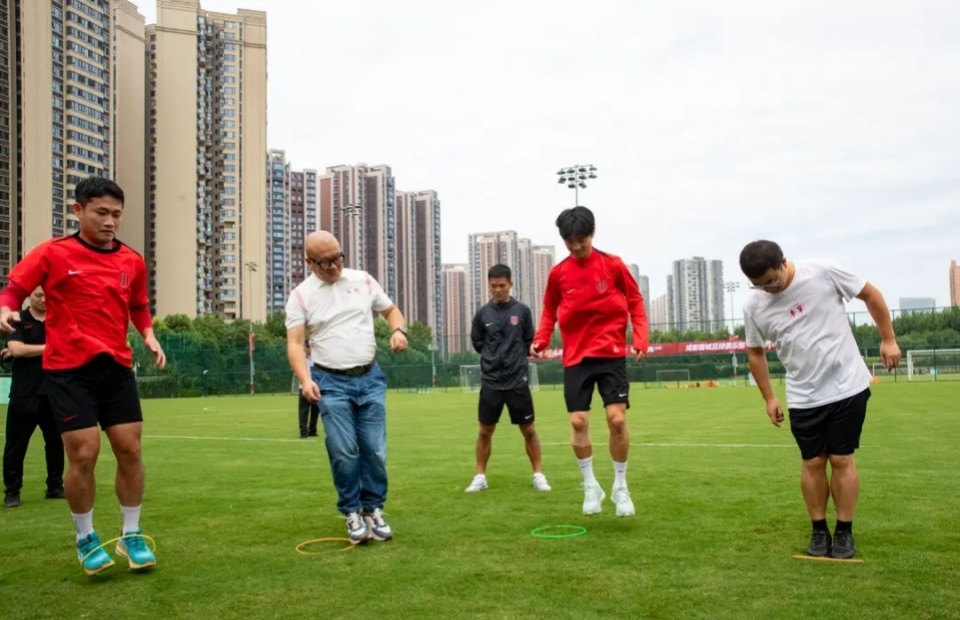 安排上, img, 在联赛上