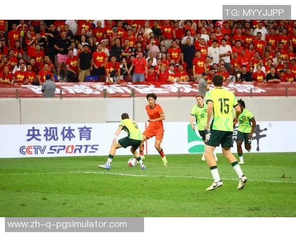 帽子戏法球星闪耀赛场引爆全场激情展现足球独特魅力